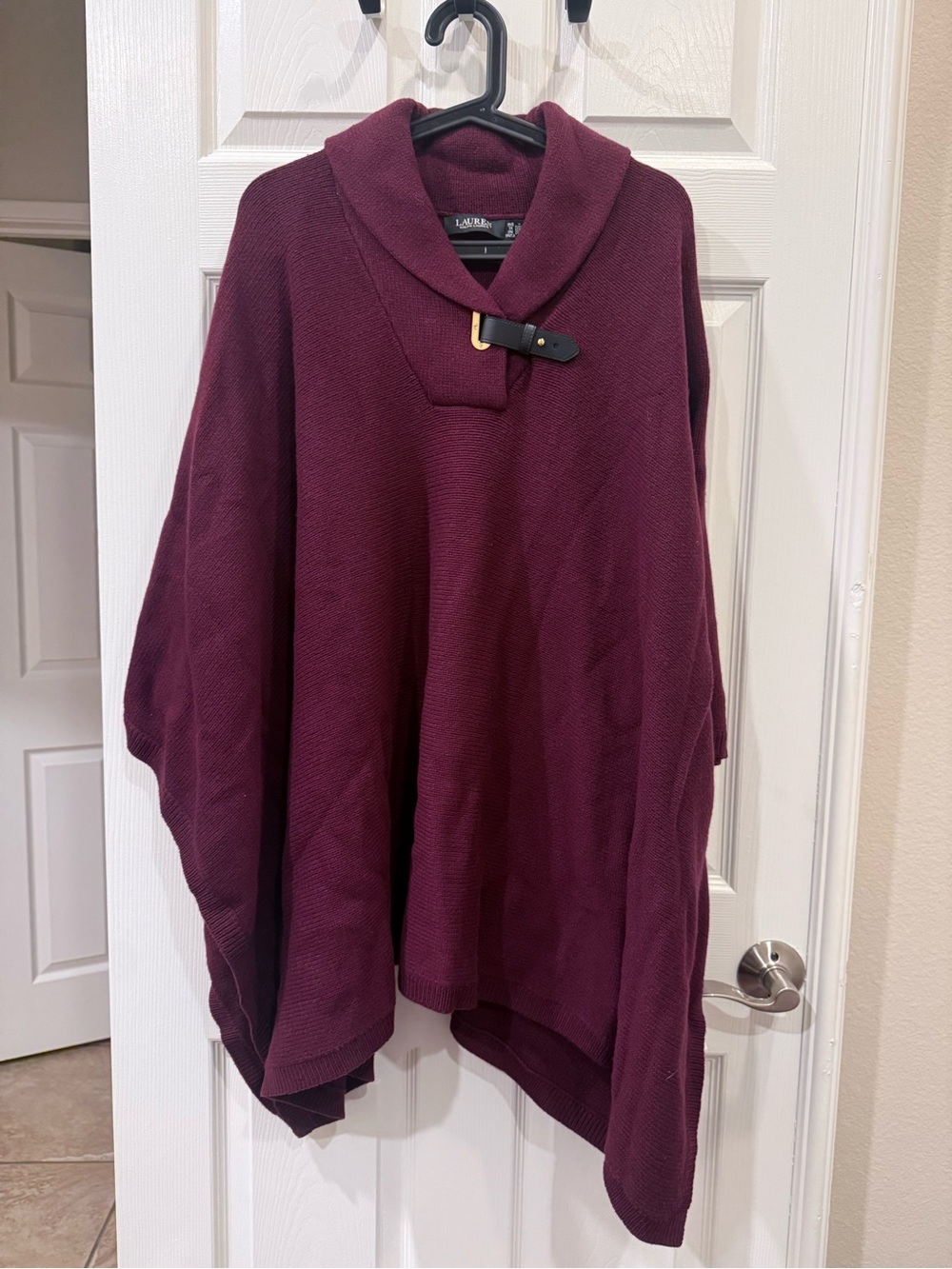 NWT Lauren Ralph Lauren Buckle Trim Wool Blend Sweater Poncho Cape Dark Garnet